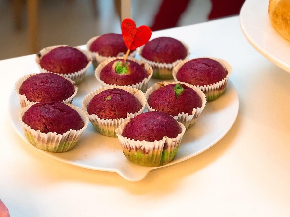 Plant Based B&B Central بروج المظهر الخارجي الصورة